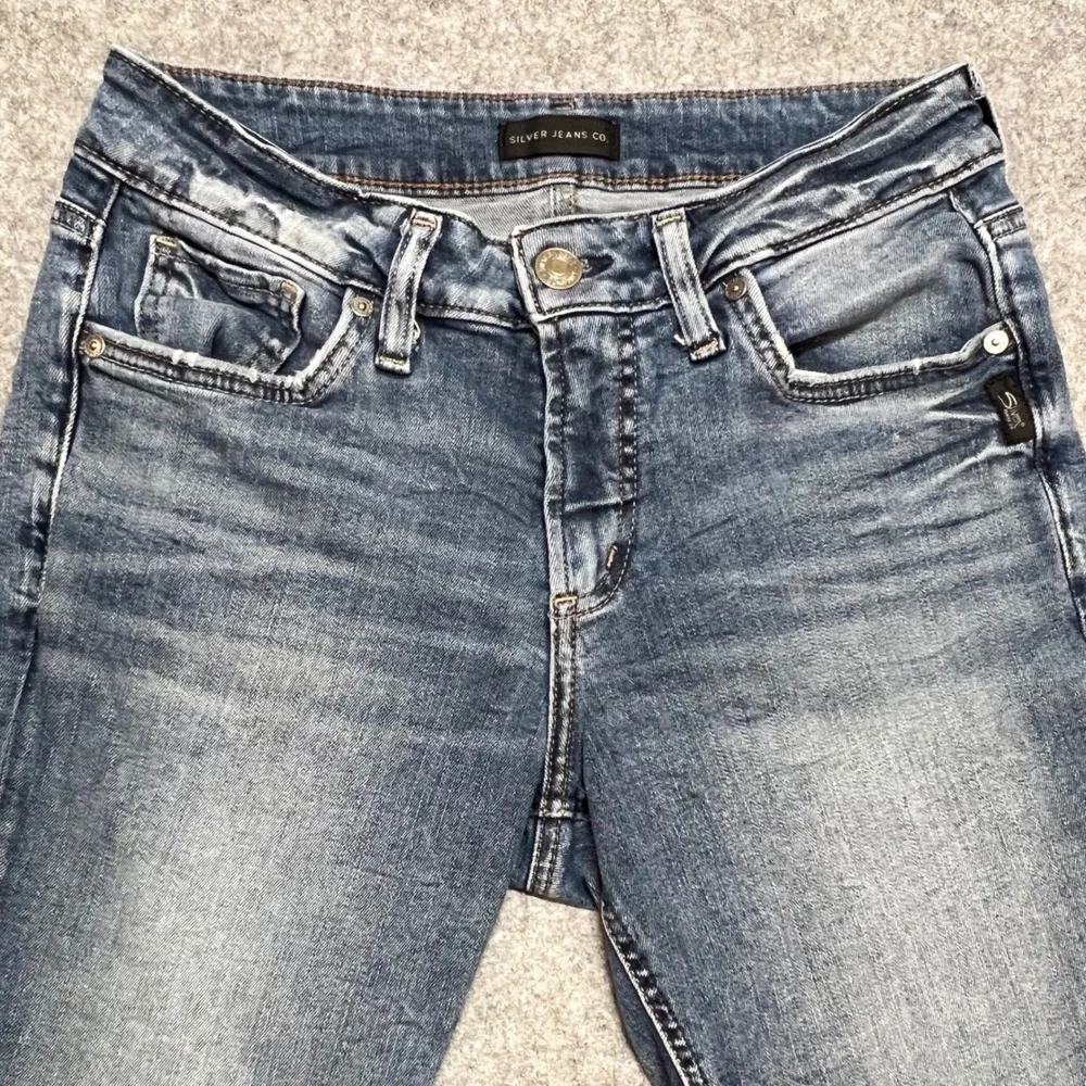 Silver Jeans Co Britt Capri‎ Womens W29 L23.5 Medium Wash Mid Rise Denim Blue
